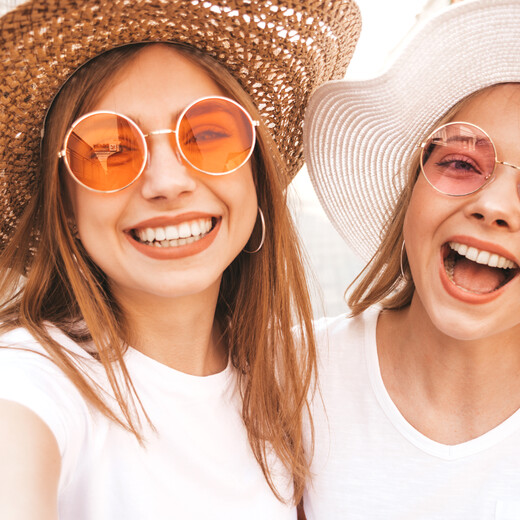 Funny Girls | © Envato Elements