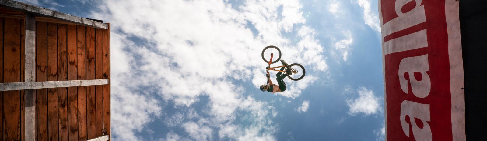 Bikers at the Glemmride Bike Festival in Saalbach Hinterglemm | © Stefan Voitl