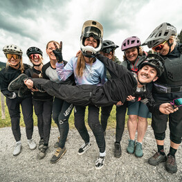 Ride with Stevie, GlemmRide 2022 | © saalbach.com, Klaus Listl Ride with Stevie, GlemmRide 2022 | © saalbach.com, Klaus Listl