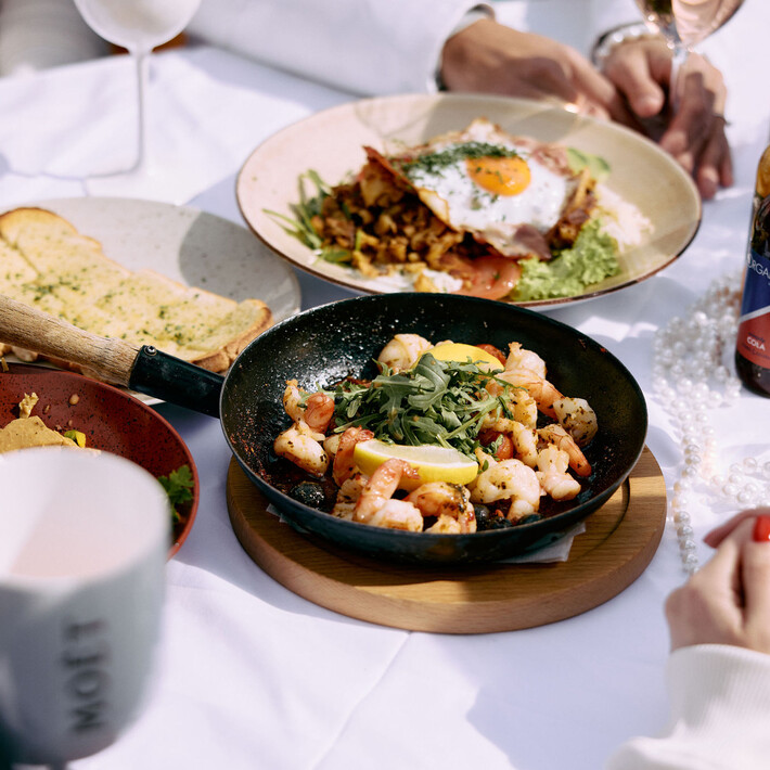 White Pearl Mountain Days | © Márk Oláh