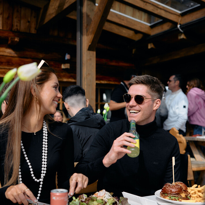 White Pearl Mountain Days  | © Ixxalp