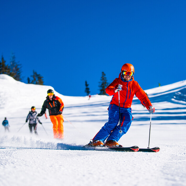 Dutchweek Saalbach 2019 // sun skiing | © MNO Photo / Dutchweek.nl