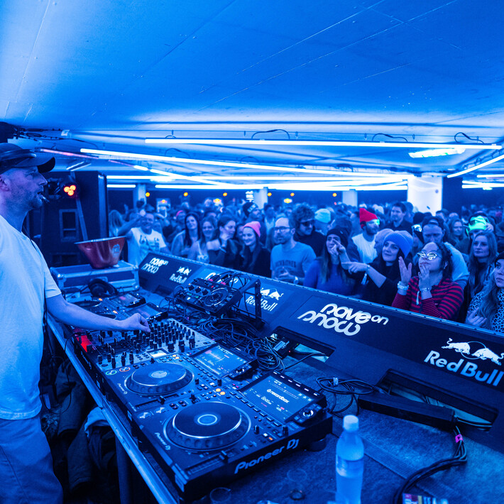 © Rave on Snow © Rave on Snow