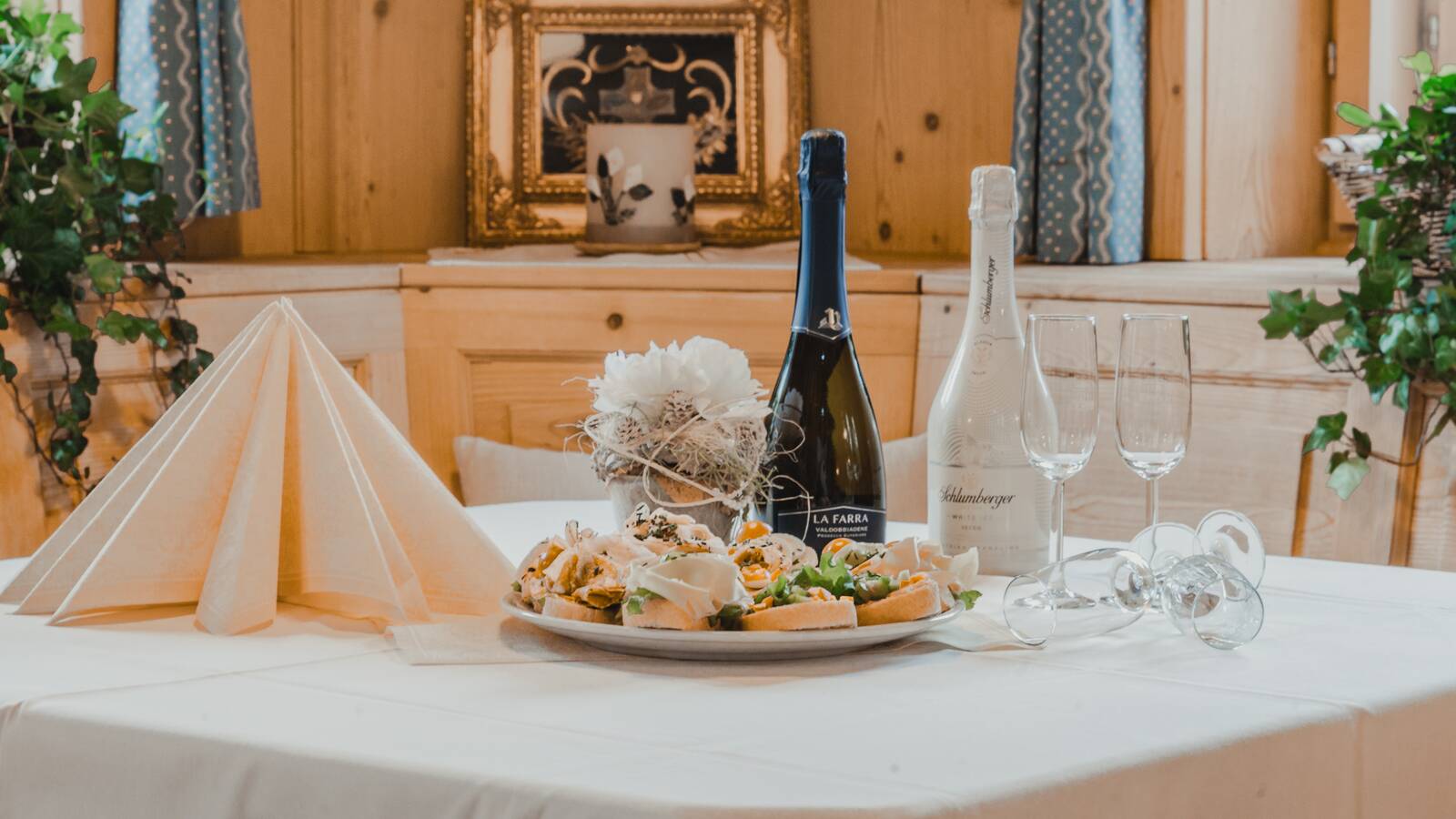 Heiraten - Hochzeit im Heimathaus Saalbach | © Markus Landauer