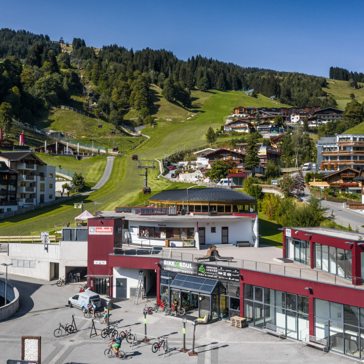 Reiterkogelbahn | © R View Productions Talstation der Reiterkogelbahn | © R View Productions