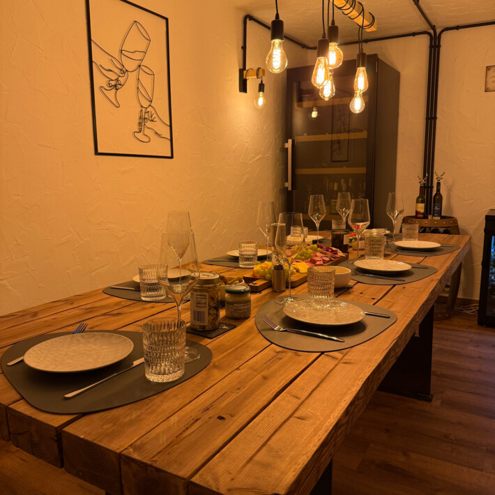 Weinverkostung | © Hofer's Herzstück