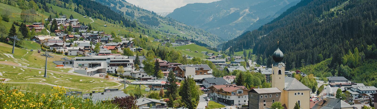 Ortsaufnahme von Saalbach | © Markus Landauer