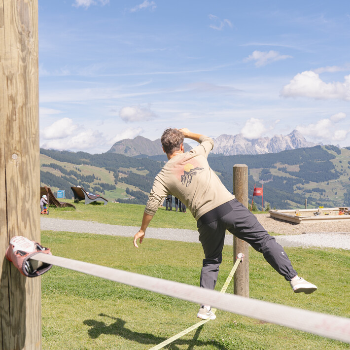 Slackline Parcour | © Karin Pasterer