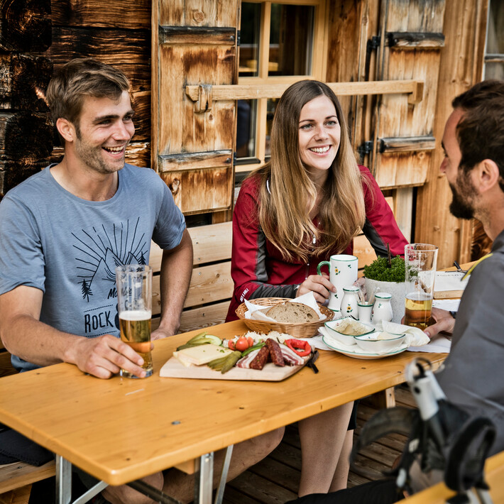 Hüttenkulinarik in Saalbach Hinterglemm | © Mirja Geh Hüttenkulinarik in Saalbach Hinterglemm | © Mirja Geh