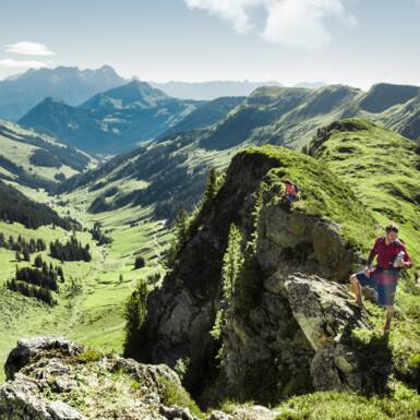 Wandern in Saalbach Hinterglemm | © Mia Knoll