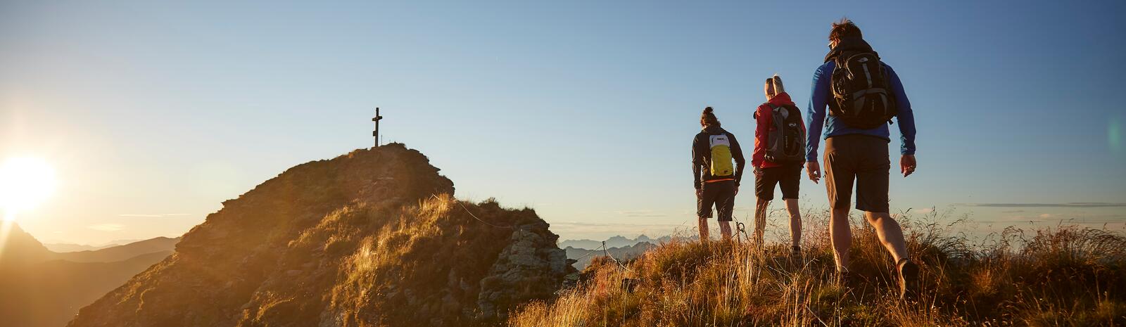 Sportliche Gipfelwanderung in Saalbach Hinterglemm | © Daniel Roos