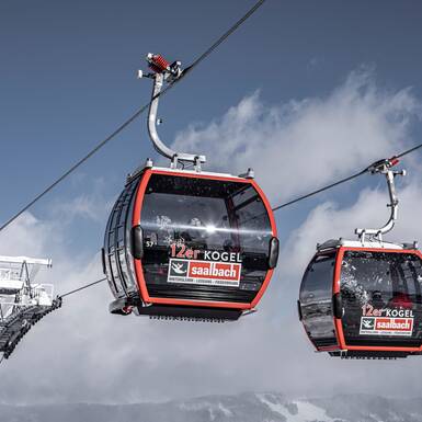12er-Kogel | © Christian Wöckinger Gondel der 12er-Kogelbahn im Skicircus Saalbach Hinterglemm | © Christian Wöckinger