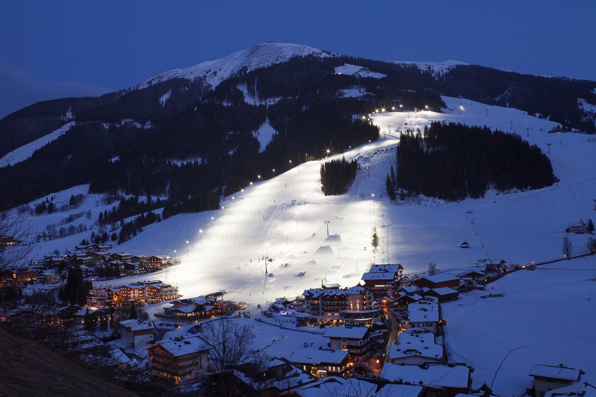Angebote Singleurlaub Saalbach Hinterglemm. Karte. Karte ausblenden. Kategorien. Aktivurlaub. 91. Skiurlaub. 62. Familienurlaub. 56. Sommerpauschale. 31. Singleurlaub Angebote und Pauschalen Saalbach - bergfex