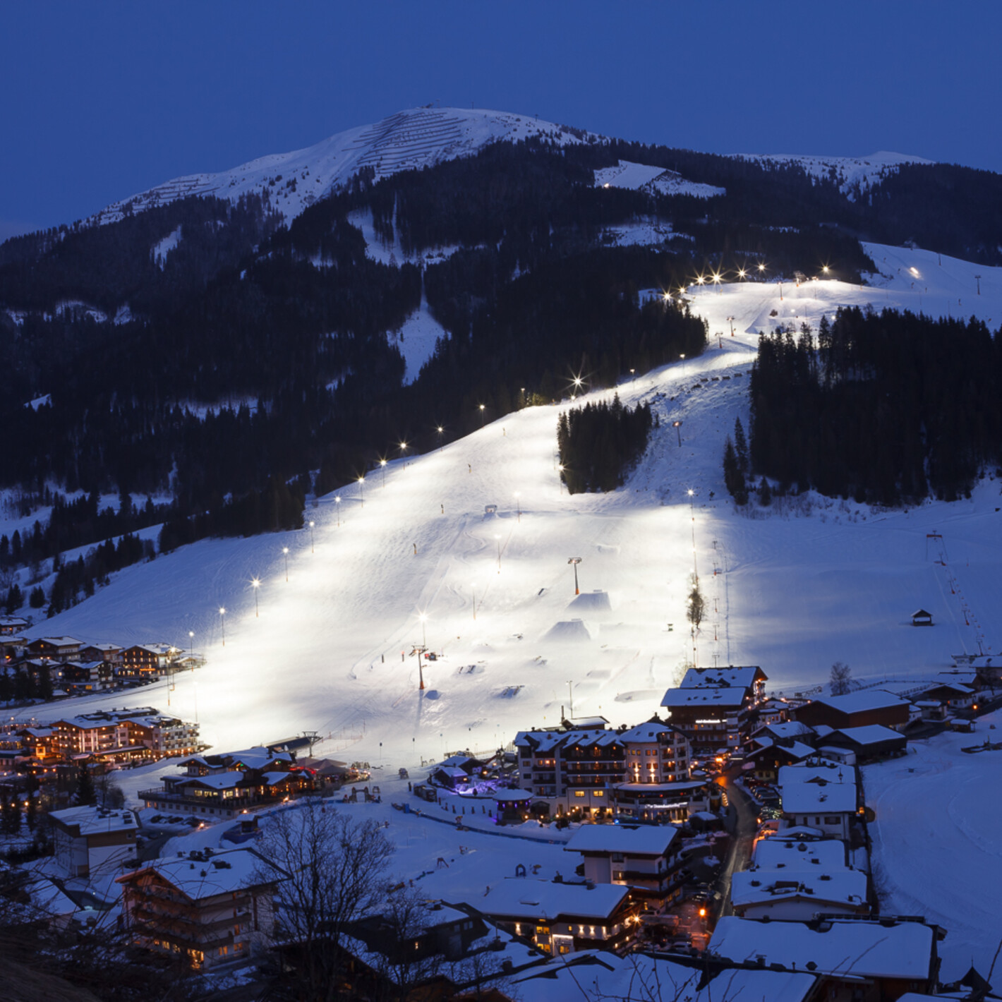 Flutlicht Pisten | Infrastruktur in Saalbach Hinterglemm