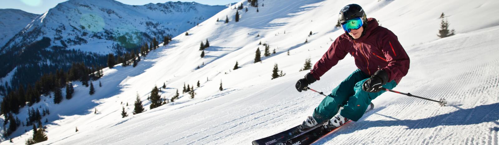 Skiing in Saalbach | © saalbach.com, Mirja Geh
