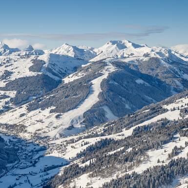 Aerial view of Saalbach | © TVB Saalbach Hinterglemm, Christian Wöckinger