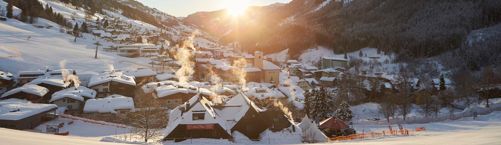 Saalbach bei Sonnenaufgang | © Daniel Roos