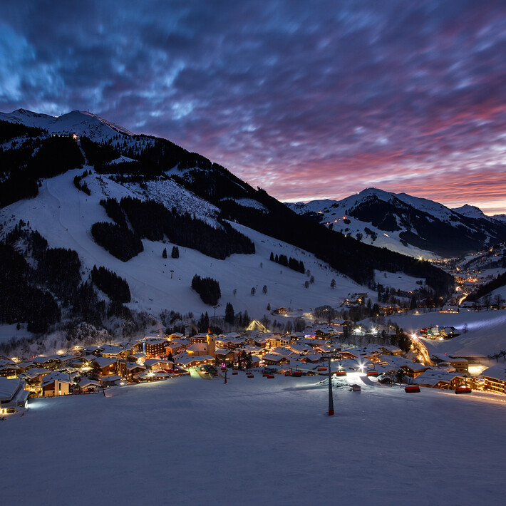 Saalbach bei Nacht | © Daniel Roos Saalbach bei Nacht | © Daniel Roos