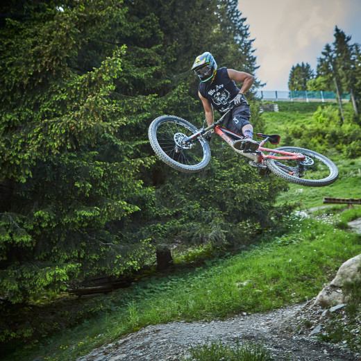 Daniel Roos am Bike | © Privat