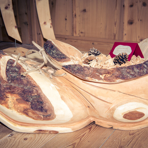 Current exhibition shows carvings from Hinterglemmer Holzstube. | © Edith Danzer Current exhibition shows carvings from Hinterglemmer Holzstube. | © Edith Danzer