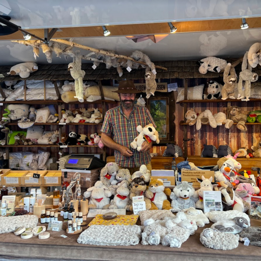 Want a stuffed animal? | © Michaela Mitterer