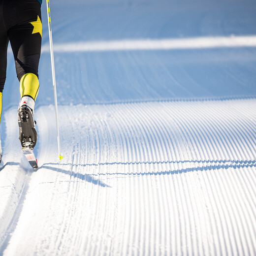 Left: classic, right: skating | © saalbach.com, Mirja Geh Langlaufloipe | © saalbach.com, Mirja Geh
