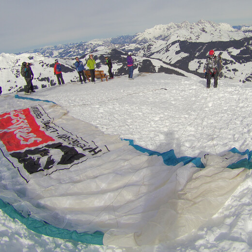 Der Schirm liegt bereit | © Anna Überegger flynsoul
