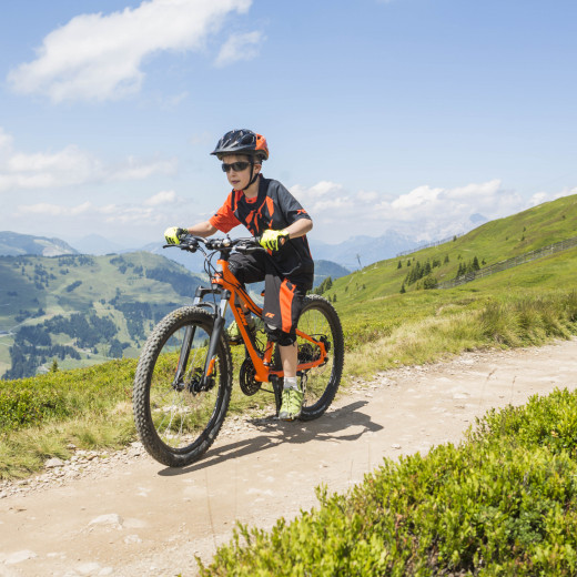 Biking with kids | © Heiko Mandl Biking with kids | © Heiko Mandl