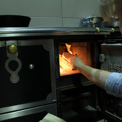 Traditioneller Holzofen | © Lena Gerbig Traditioneller Holzofen | © Lena Gerbig