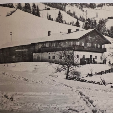 Der Erbhof Kolling - der Name kommt von Köhler | © Heimatbuch Saalbach, Privatarchive, Michaela Mitterer
