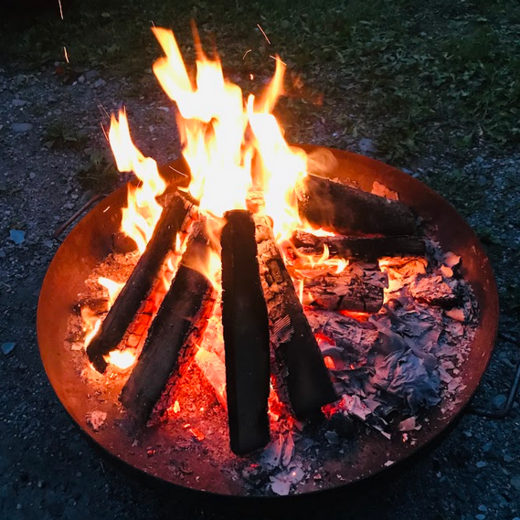 Feuer zum Erntedank | © Michaela Mitterer Feuer zum Erntedank | © Michaela Mitterer