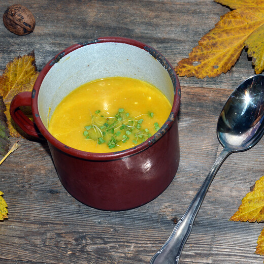 The Root Soup is ready! | © Susanne Mitterer