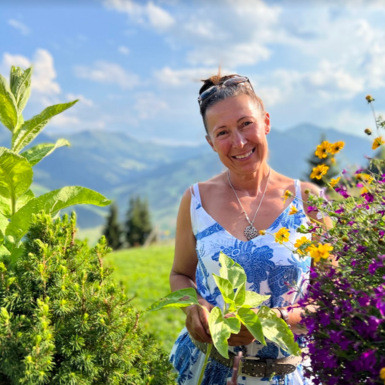 Kräuterexpertin Tanja Kees