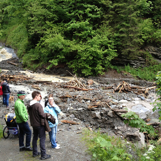 Floodings prolonged the honeymoon | © Privat