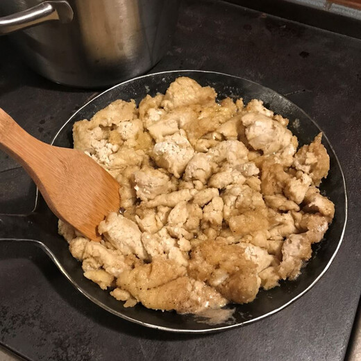 After browning, the cutting begins After browning, the cutting begins