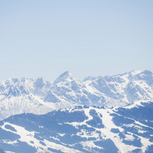 Die Gipfel scheinen zum Greifen nah. | © Heiko Mandl