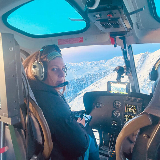 Im Filmhelikopter | © Therese Engels Im Filmhelikopter | © Therese Engels