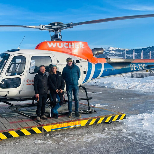 Helicopter-Doku-Crew | © Therese Engels Helicopter-Doku-Crew | © Therese Engels