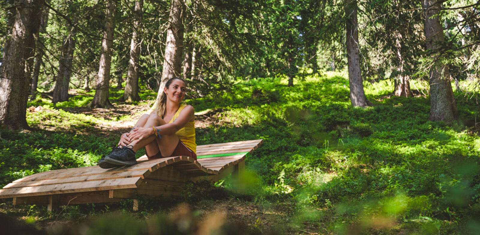 Relax-Liegen mitten im Wald | © Wout van de Donk