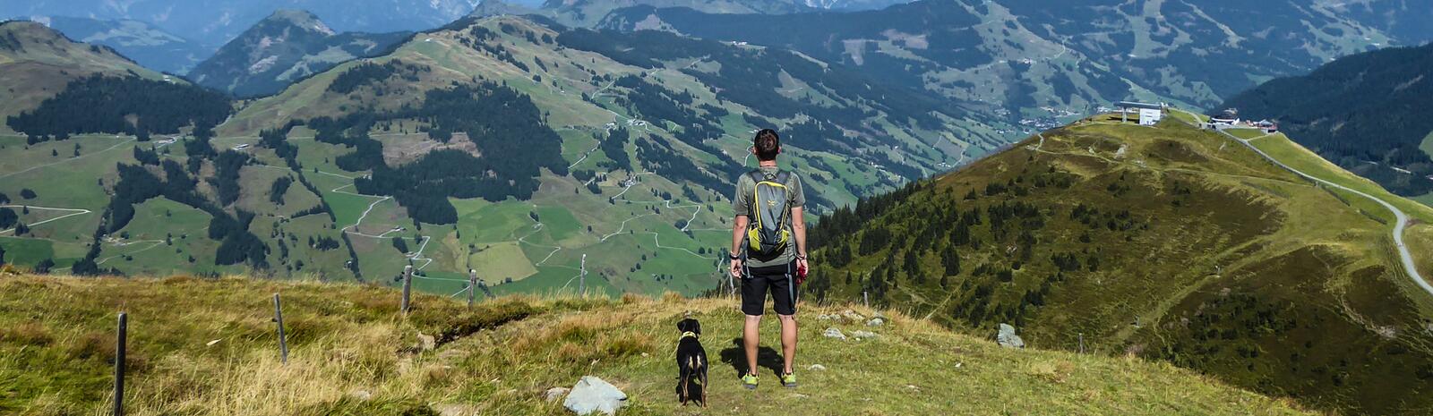 Beautiful views with dog. | © gehlebt.at