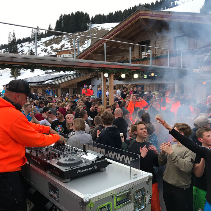 Mental Theo | © Walleggalm